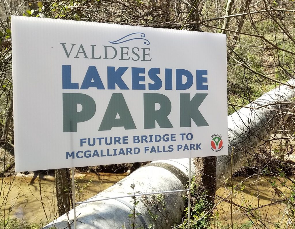 Signs at Valdese Lakeside Park Friends of the Valdese Rec